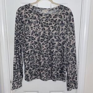 Dance & Marvel Gray Leopard Print Top
